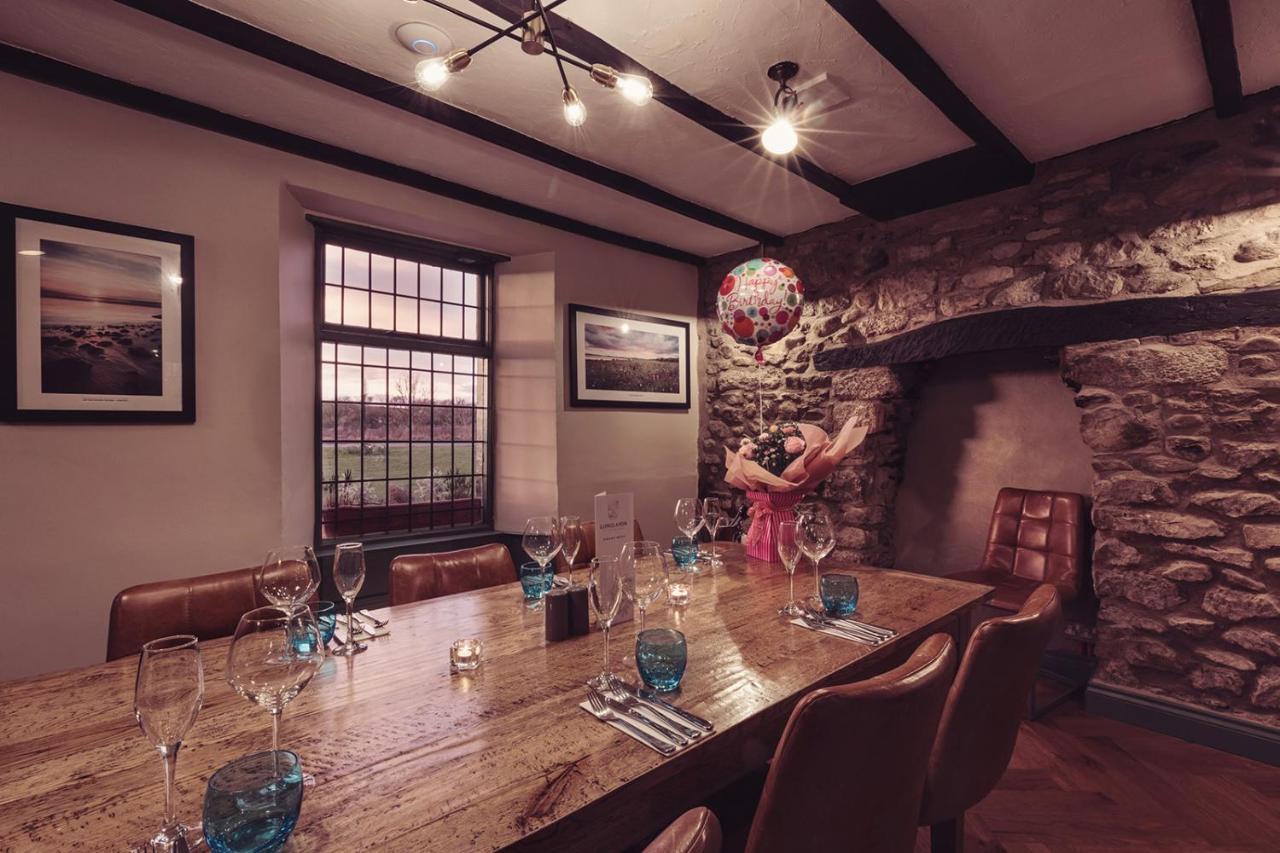 Longlands Inn&Cottages Carnforth Exteriör bild The restaurant at The Old Stamp House
